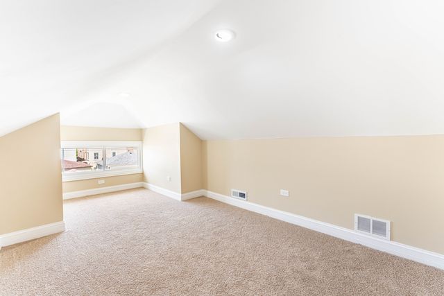 2234 Gunderson Avenue, Berwyn, IL 60402