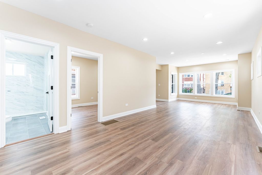 2234 Gunderson Avenue, Berwyn, IL 60402 — photo 4