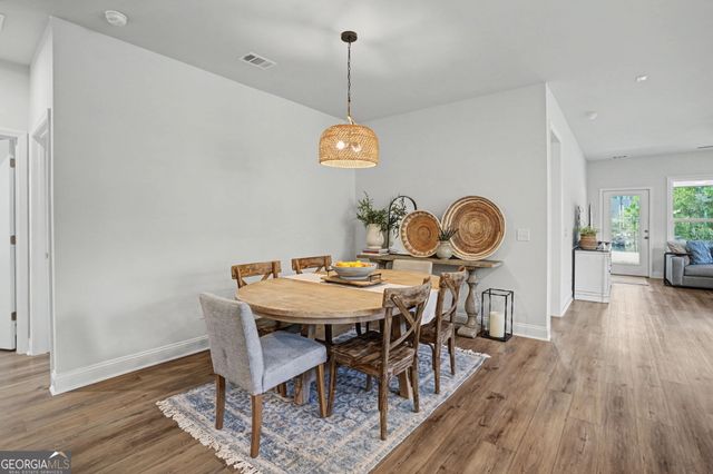 289 Heron Creek Drive, Richmond Hill, GA 31324