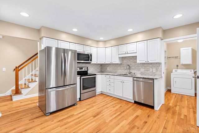 1207 Isis Avenue, Cincinnati, OH 45208