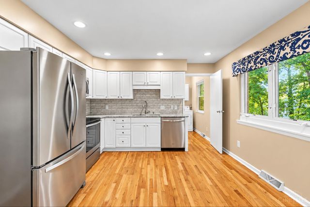 1207 Isis Avenue, Cincinnati, OH 45208