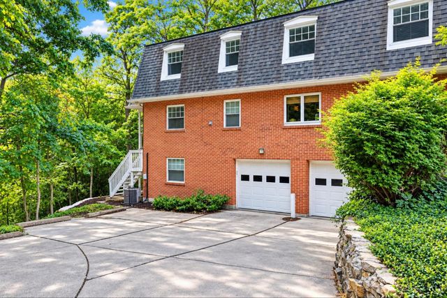 1207 Isis Avenue, Cincinnati, OH 45208