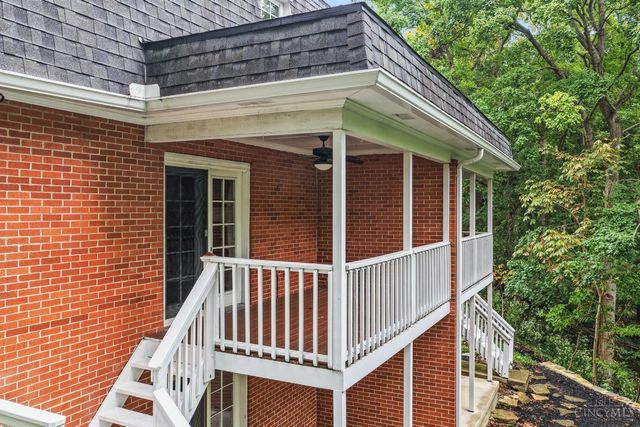 1207 Isis Avenue, Cincinnati, OH 45208