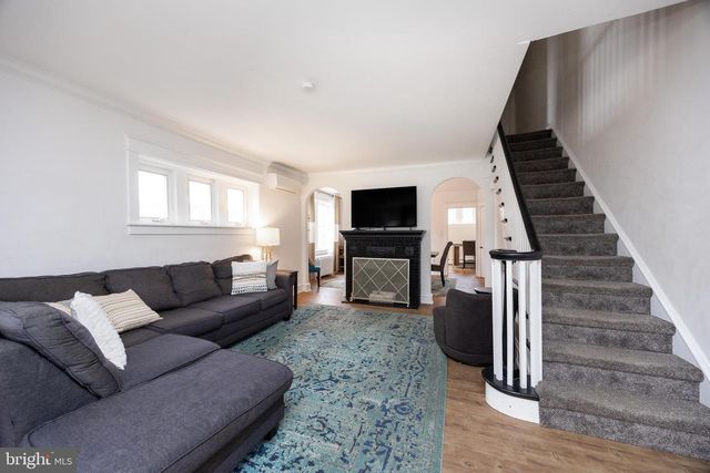 259 POWELL RD, Springfield, PA 19064