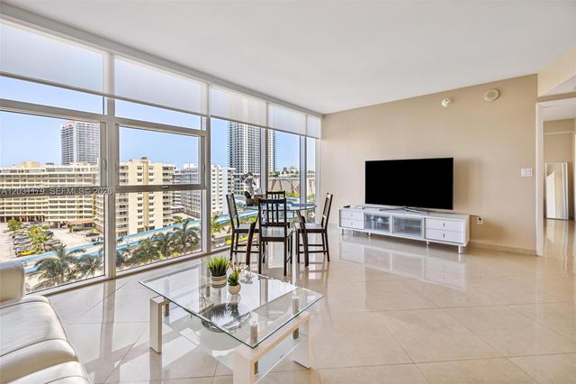 1830 S Ocean Drive 907, Hallandale Beach, FL 33009