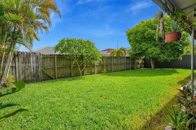 14244 SW 163rd Ter, Miami, FL 33177