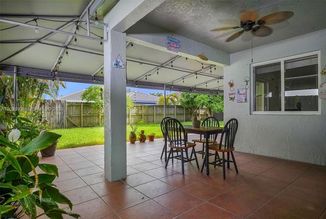 14244 SW 163rd Ter, Miami, FL 33177