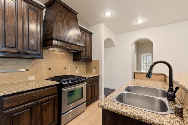 1022 Edgefield Lane, Forney, TX 75126