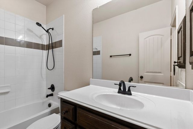 1022 Edgefield Lane, Forney, TX 75126