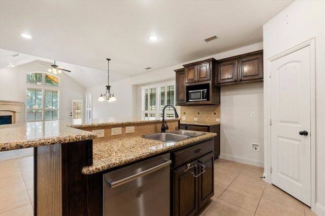 1022 Edgefield Lane, Forney, TX 75126