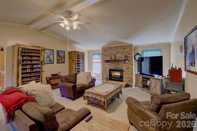 3 Altapass Trail, Spruce Pine, NC 28777