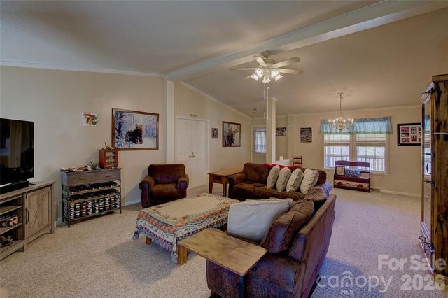 3 Altapass Trail, Spruce Pine, NC 28777