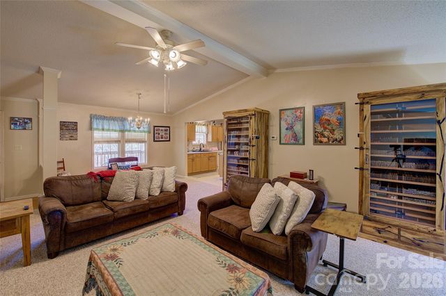 3 Altapass Trail, Spruce Pine, NC 28777