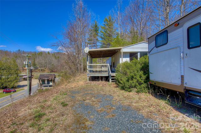 3 Altapass Trail, Spruce Pine, NC 28777