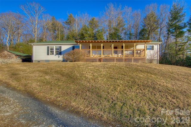 3 Altapass Trail, Spruce Pine, NC 28777