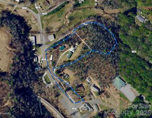 3 Altapass Trail, Spruce Pine, NC 28777
