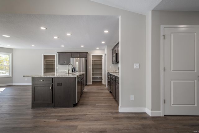 2805 W Preserve Lane, Muncie, IN 47304