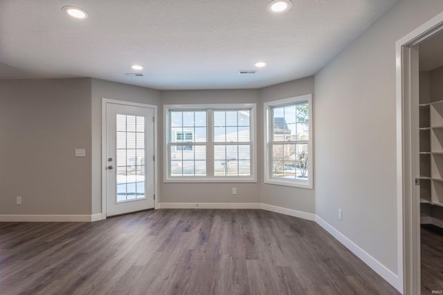 2805 W Preserve Lane, Muncie, IN 47304