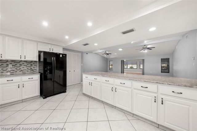 111 Murray Court NW, Lake Placid, FL 33852