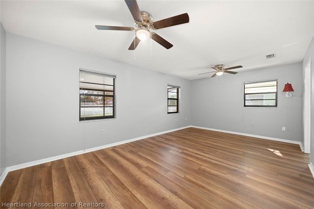 111 Murray Court NW, Lake Placid, FL 33852