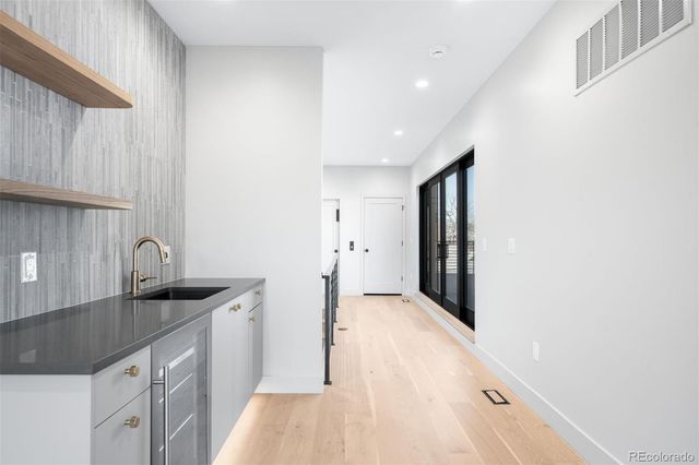 407 Madison Street, Denver, CO 80206