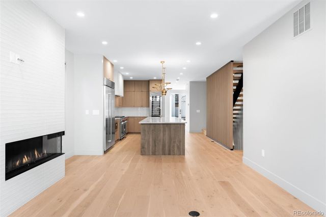 407 Madison Street, Denver, CO 80206