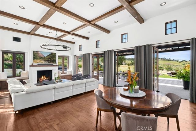 25 Golden Eagle, Irvine, CA 92603