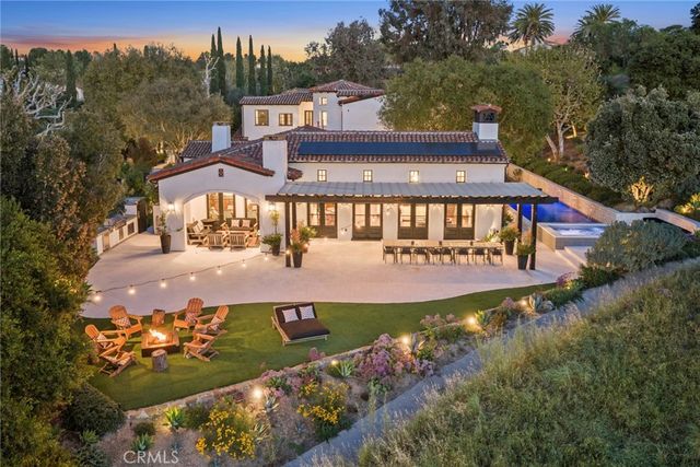 25 Golden Eagle, Irvine, CA 92603