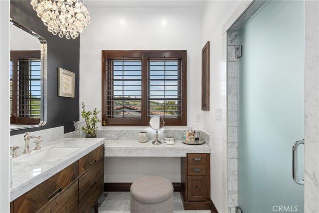 25 Golden Eagle, Irvine, CA 92603