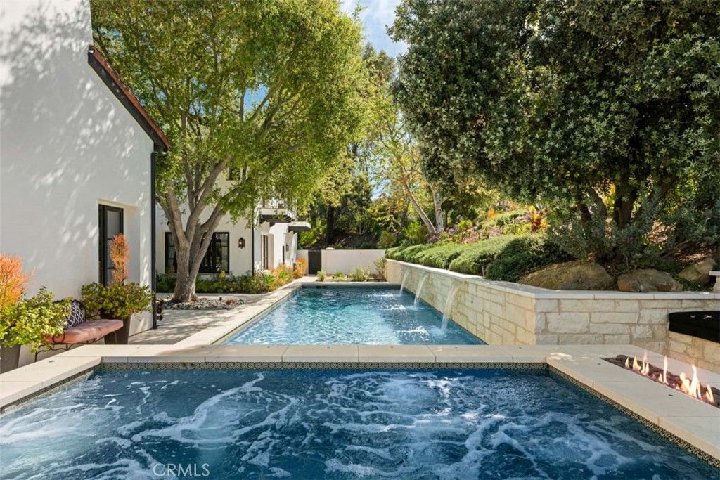 Image 35 of property listing at 25 Golden Eagle, Irvine, CA 92603