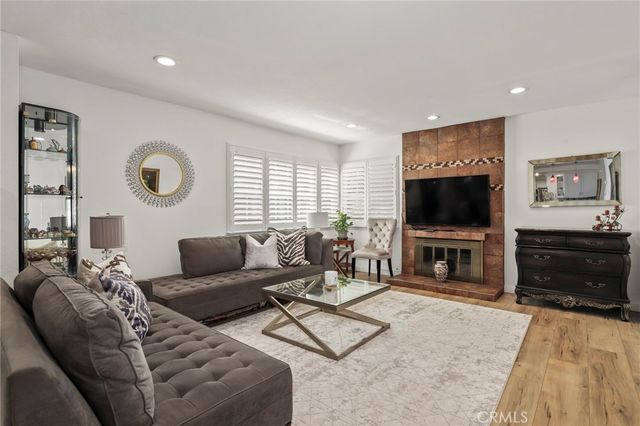 20604 Lemmer Street, Chatsworth, CA 91311