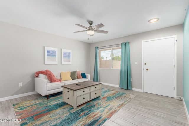 10523 W COGGINS Drive, Sun City, AZ 85351