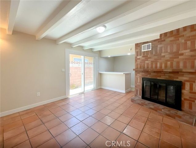 44739 3rd Street, Lancaster, CA 93535