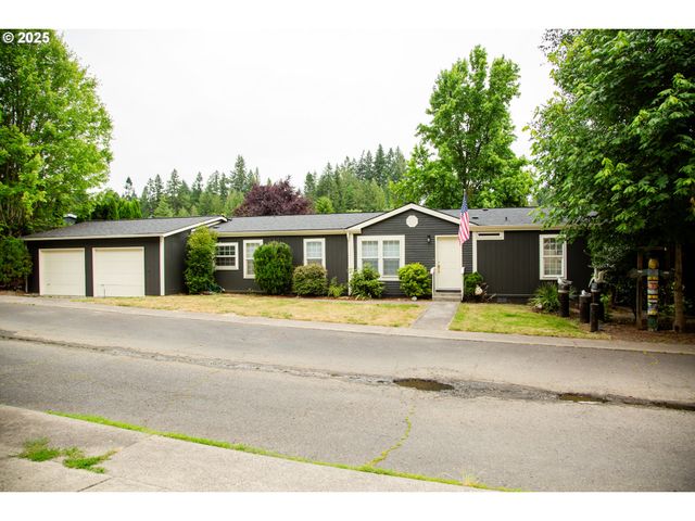 28 S GEE CREEK Loop, Ridgefield, WA 98642