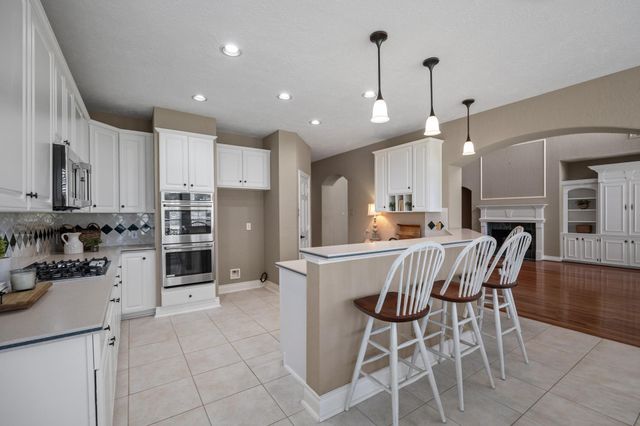 2408 Sawgrass Court, League City, TX 77573