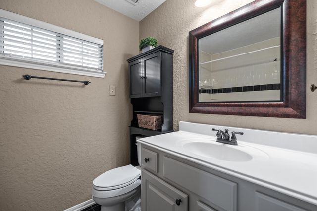 2408 Sawgrass Court, League City, TX 77573