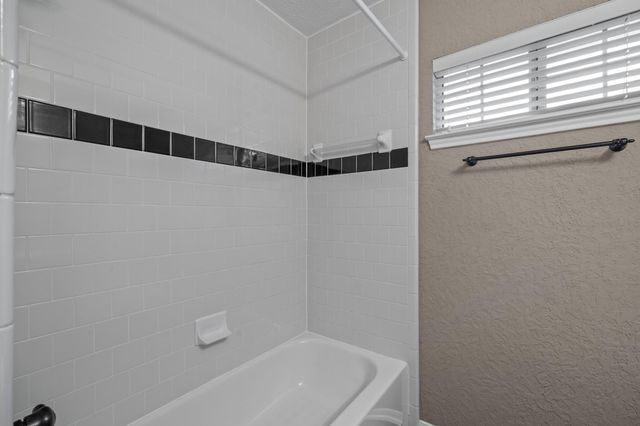 2408 Sawgrass Court, League City, TX 77573