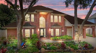 2408 Sawgrass Court, League City, TX 77573