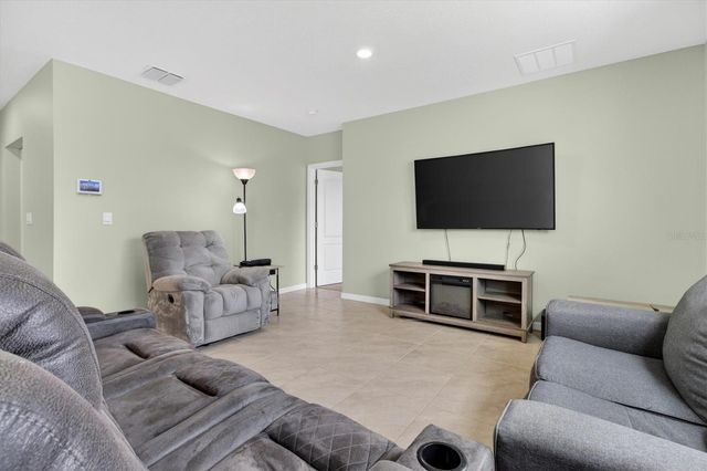 11112 AMBER RIDGE DRIVE, Zellwood, FL 32798