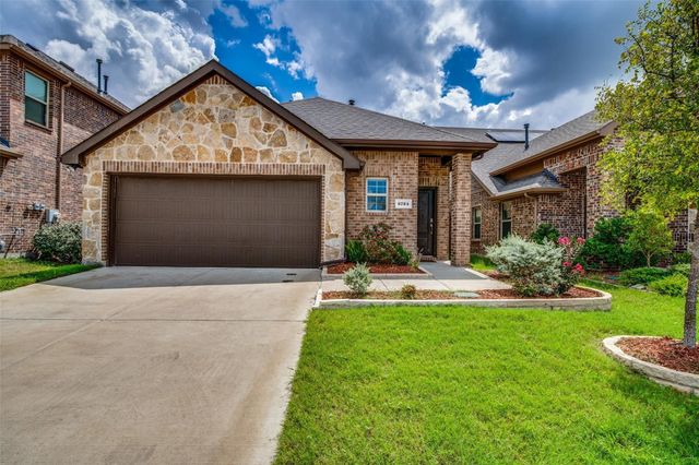 2724 Pease Drive, Forney, TX 75126