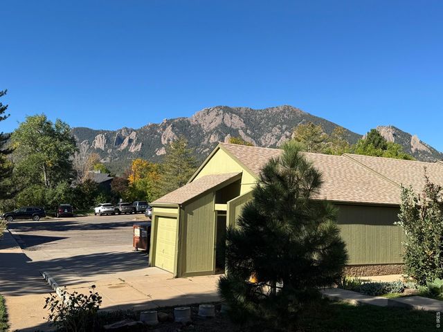 3237 Redstone Rd, Boulder, CO 80305