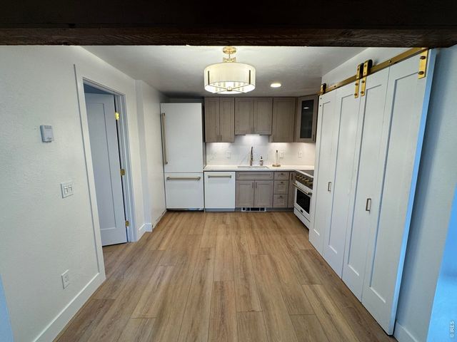 3237 Redstone Rd, Boulder, CO 80305