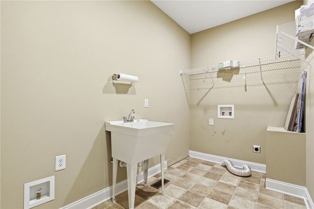 6 Westwind Court, Salem, SC 29676