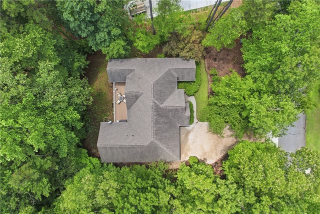6 Westwind Court, Salem, SC 29676