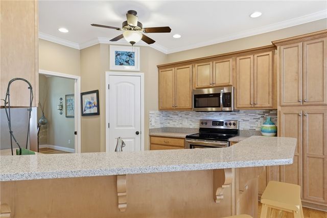 6 Westwind Court, Salem, SC 29676
