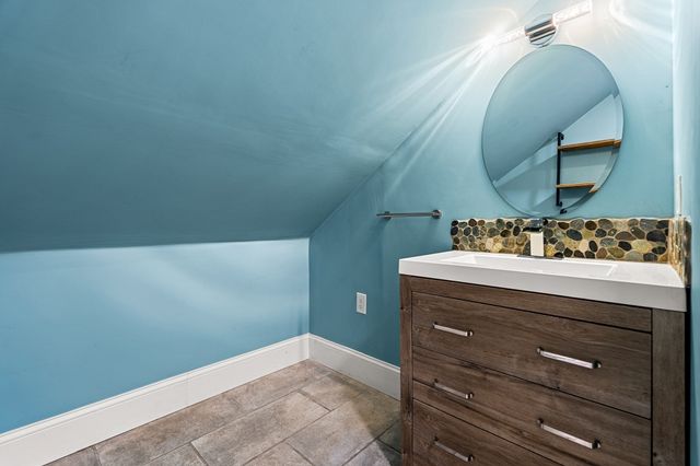75 Mason St 2, Salem, MA 01970