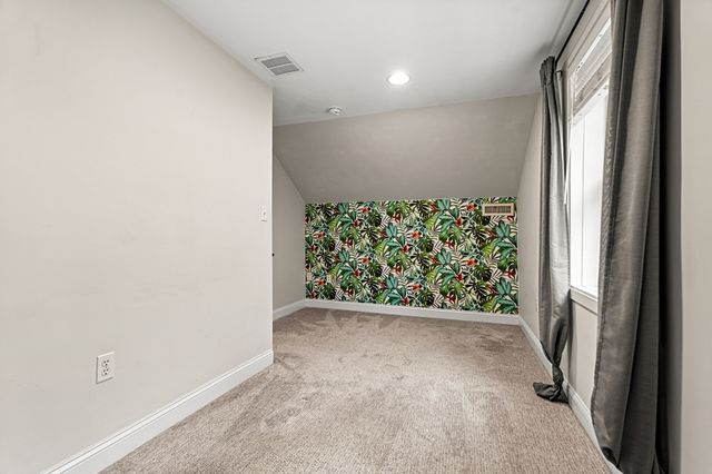 75 Mason St 2, Salem, MA 01970