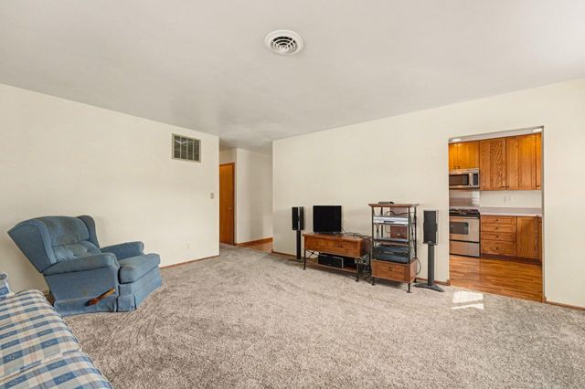 736 N Glenwood Avenue, Griffith, IN 46319