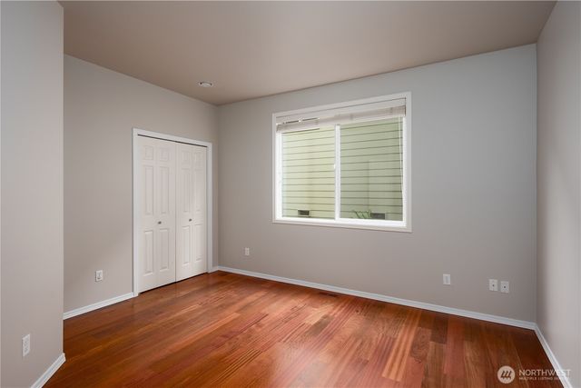 9702 S 230th Place, Kent, WA 98031