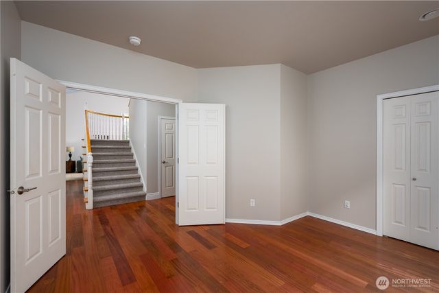 9702 S 230th Place, Kent, WA 98031